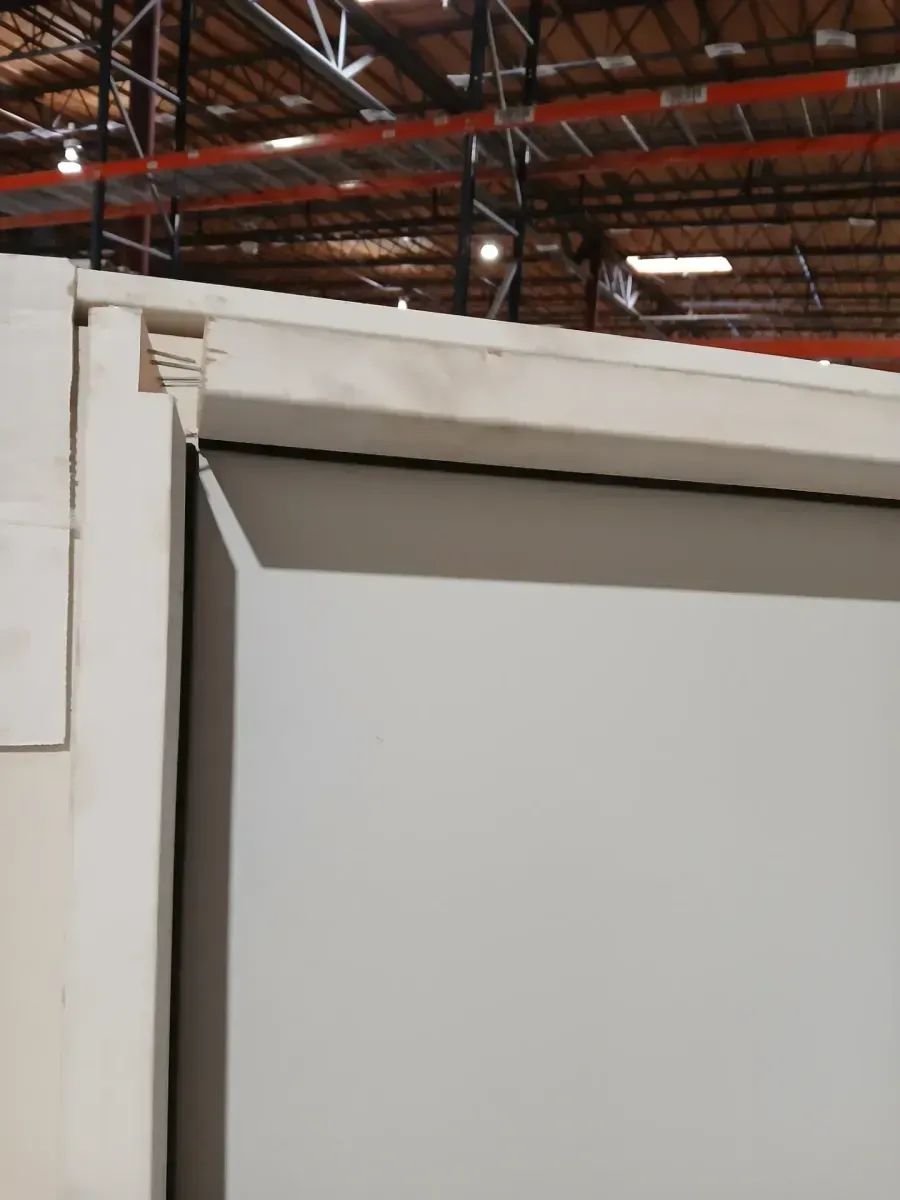 **broken frame**24 in. x 80 in. Premium Flush Primed White Left-Hand Outswing Steel Prehung Front Door with 4-9/16 in. Frame - image 4