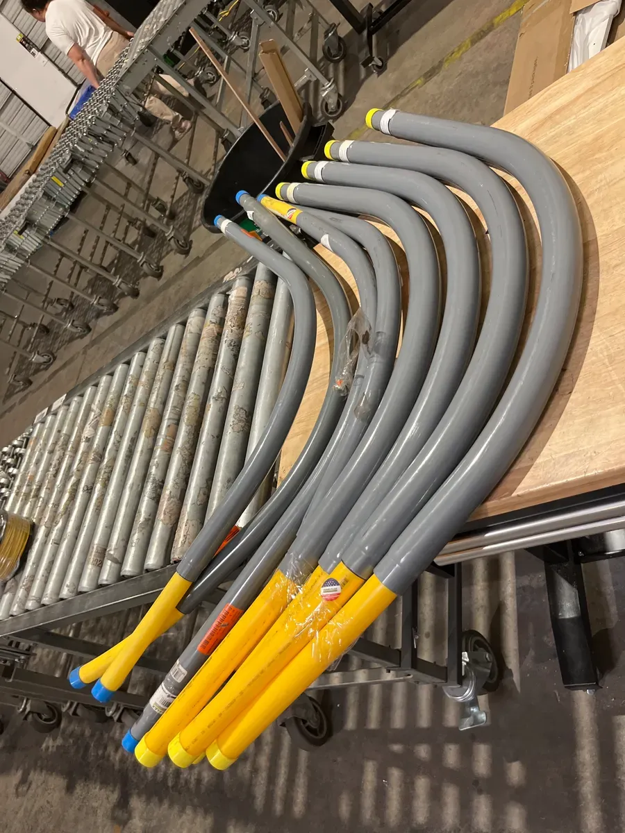 *** Woe to 2 classes ***HOME-FLEX 3/4 in. IPS Poly DR 11 to 3/4 in. MIP Underground Meter Riser Bent - image 2