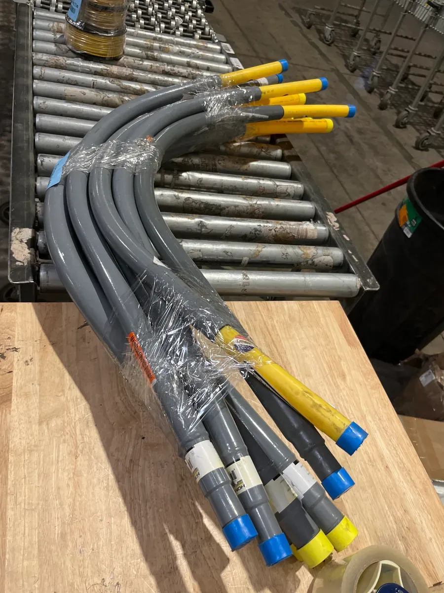 *** Woe to 2 classes ***HOME-FLEX 3/4 in. IPS Poly DR 11 to 3/4 in. MIP Underground Meter Riser Bent - image 3