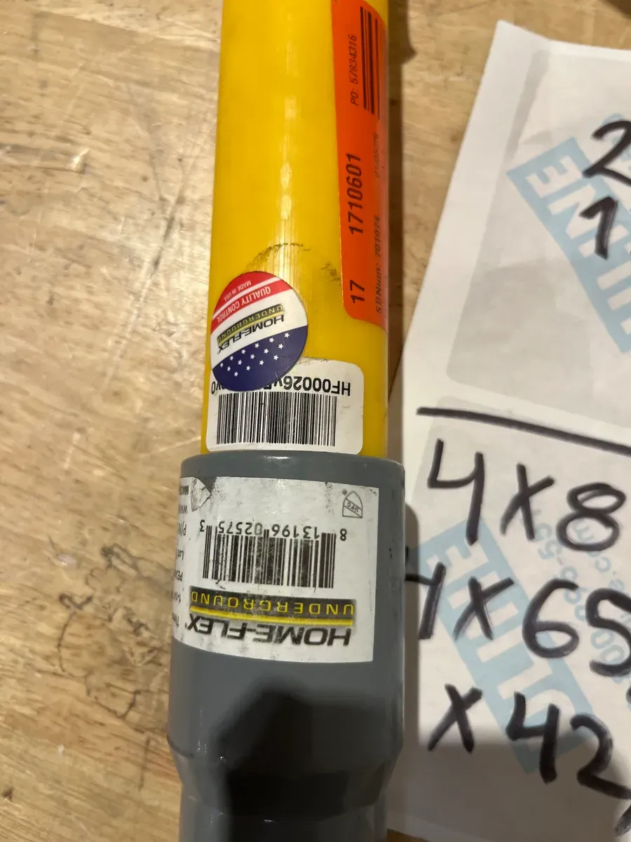 HOME-FLEX 1-1/4 in. IPS Poly DR 11 to 1-1/4 in. MIP Underground Yellow Poly Gas Transition - image 2