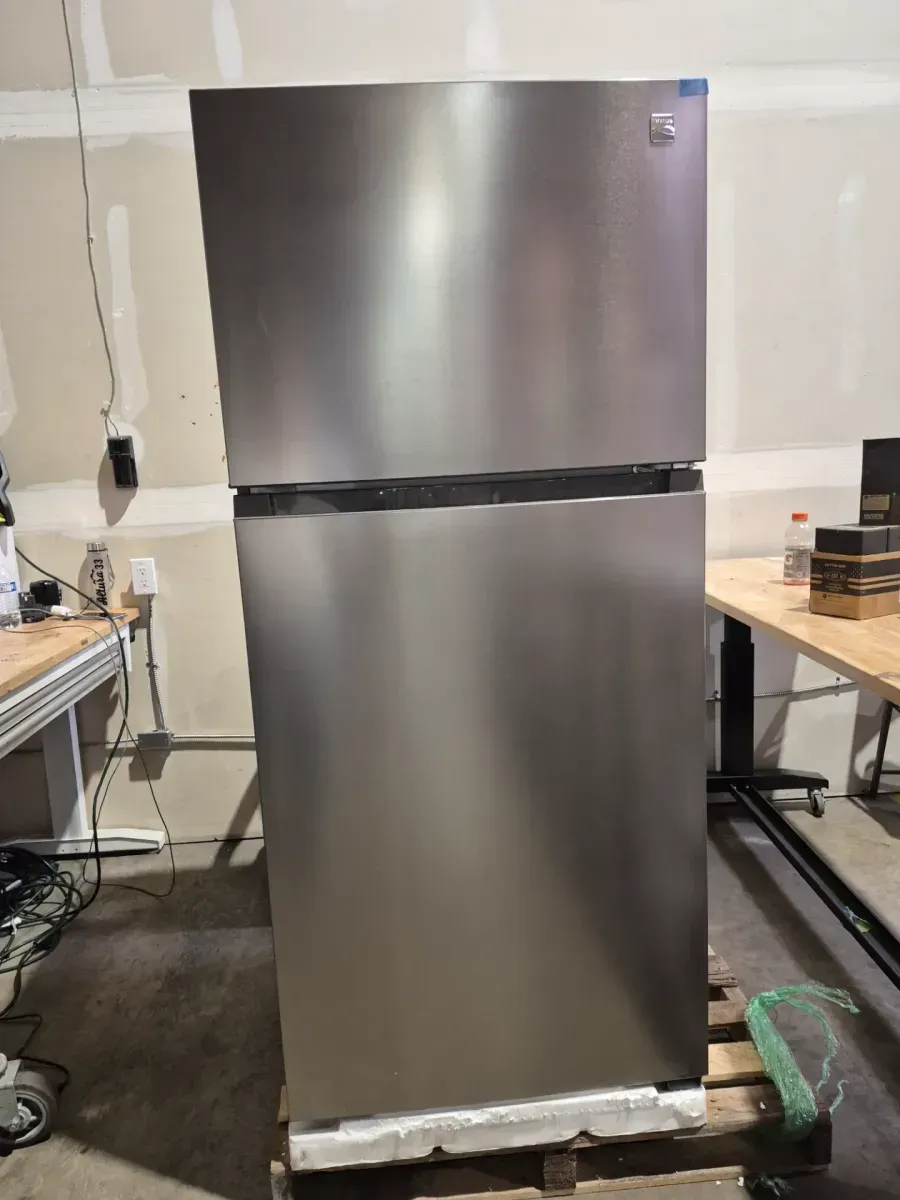 30 in. 18.1 Cu Ft Top Mount Refrigerator, Metallic Steel - image 2