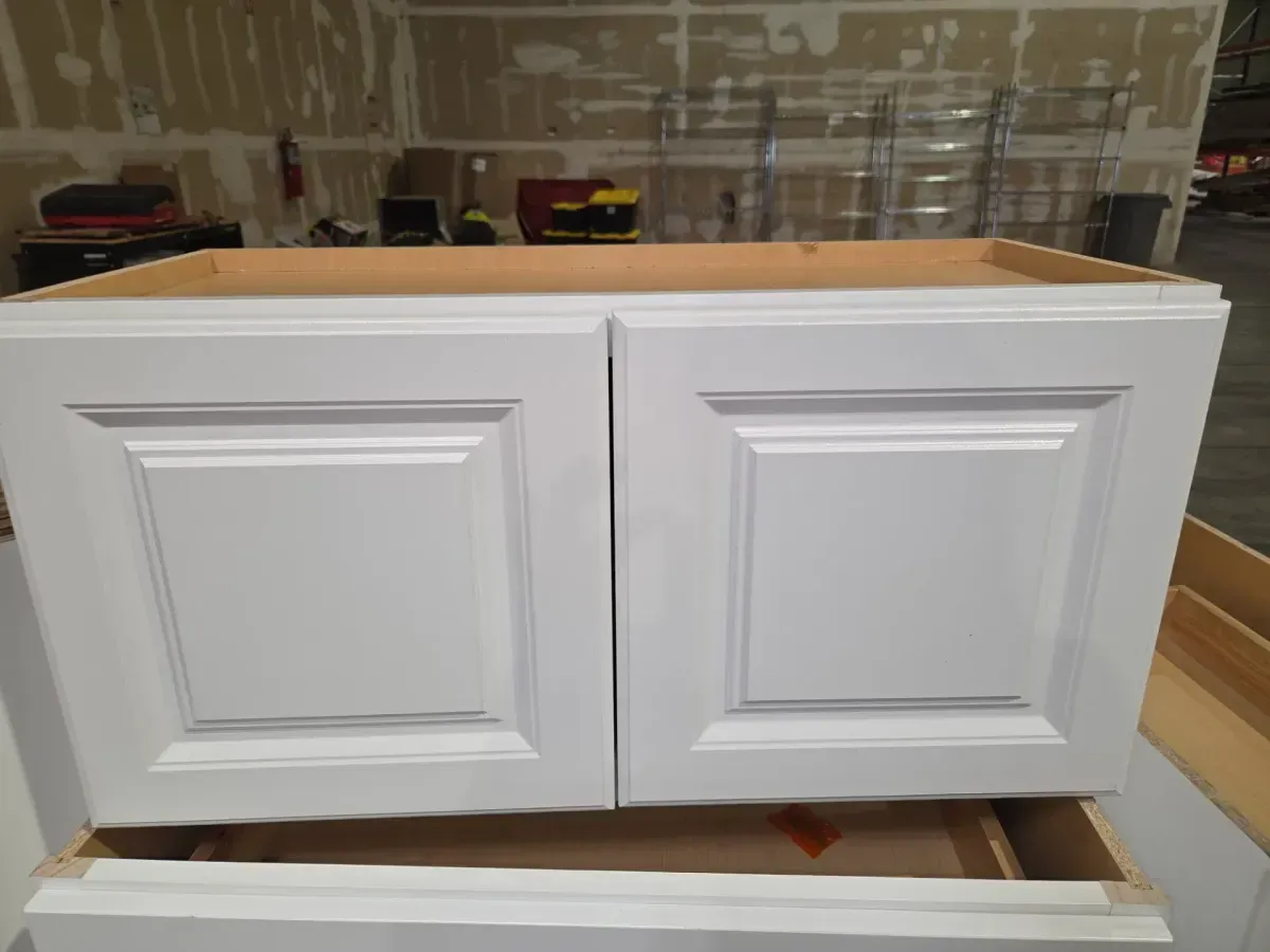 Pack of 6 Assorted Cabinets( 3 upper , 3 lowen ) - image 6