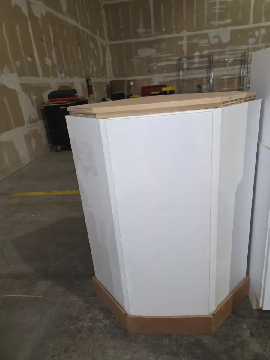 Pack of 6 Assorted Cabinets( 3 upper , 3 lowen ) - image 7