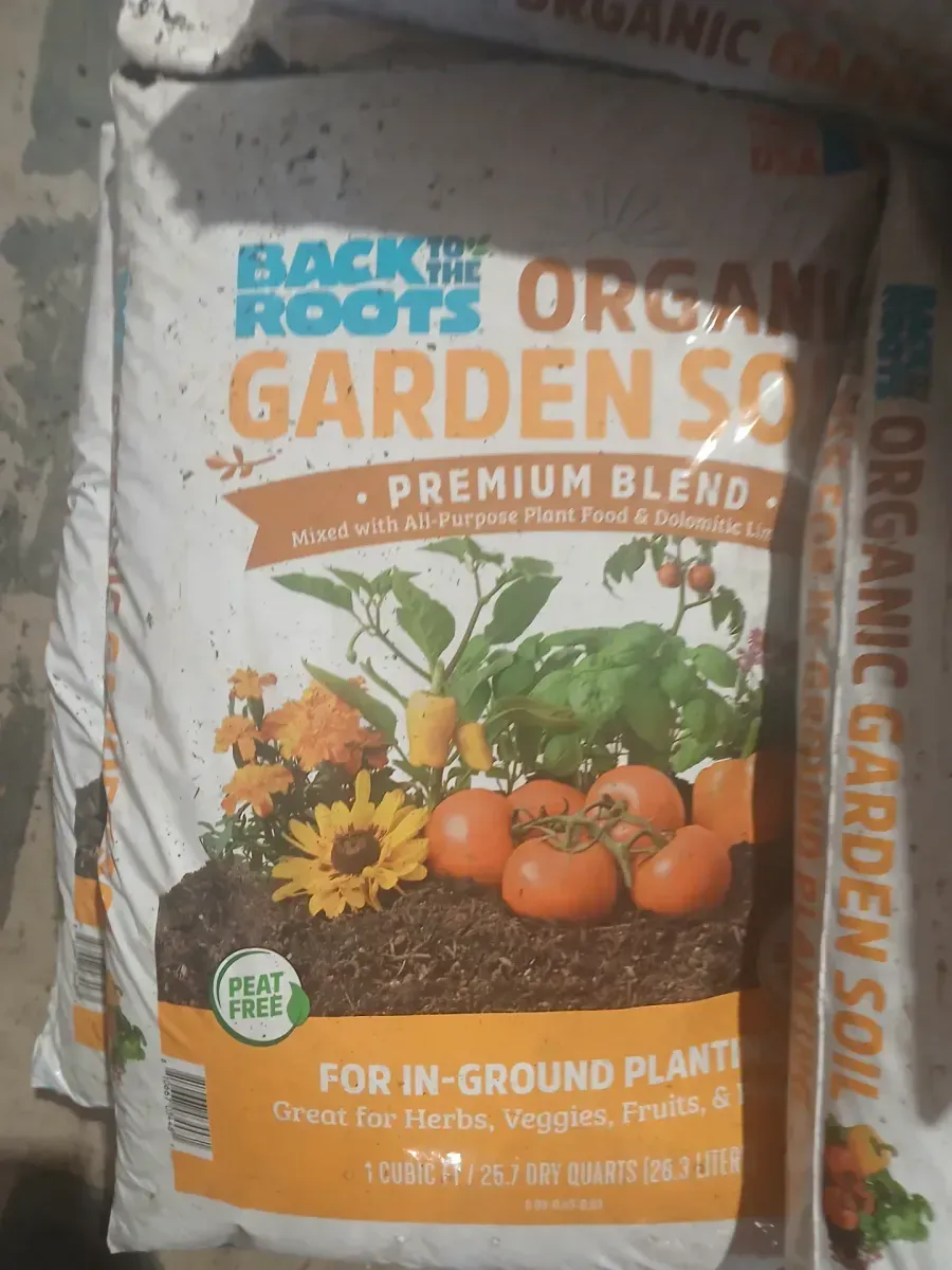 Case of 26 back to the roots Organic Garden Soil  - image 1