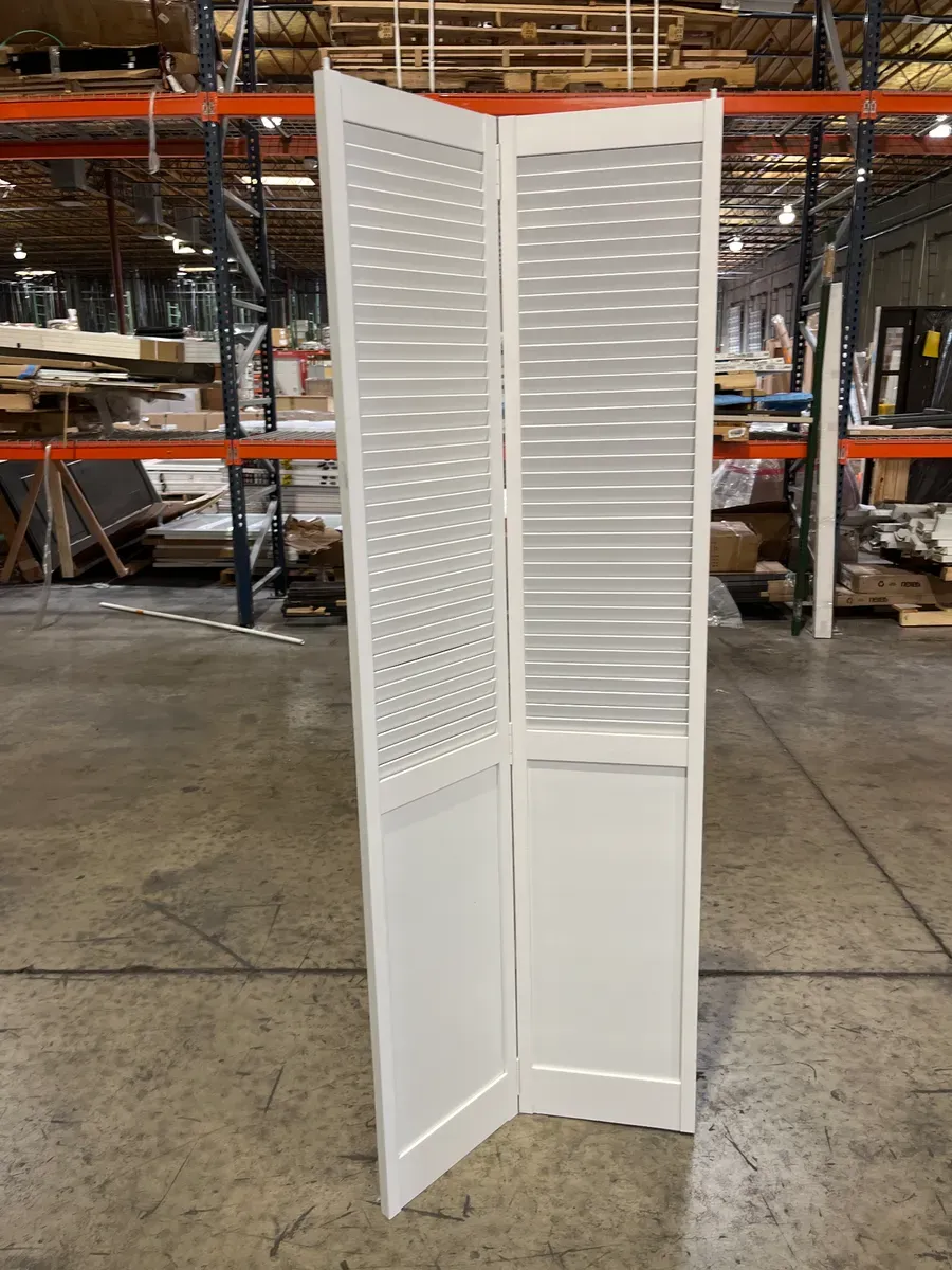*** It has some flaws ***30 in. x 80 in. Louver/Panel Solid Core White Painted Pine Wood Bi-fold Door with Hardware - image 5