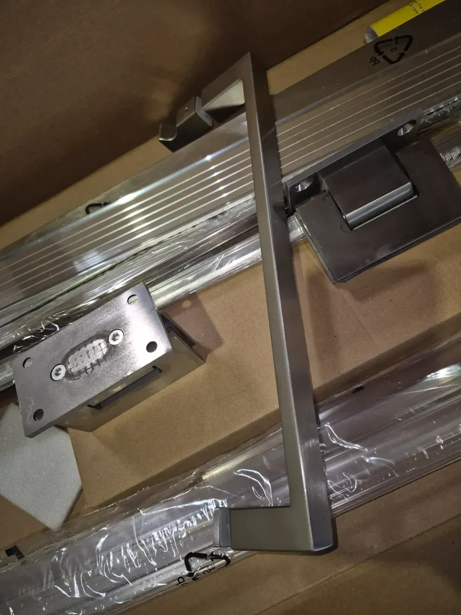 Delta Bridger Heavy Hinge 9.84 in. W x 3 in. D Frameless Pivot Shower/Tub Hardware Assembly Kit, Nickel (For 36-60 in. Doors) - image 5