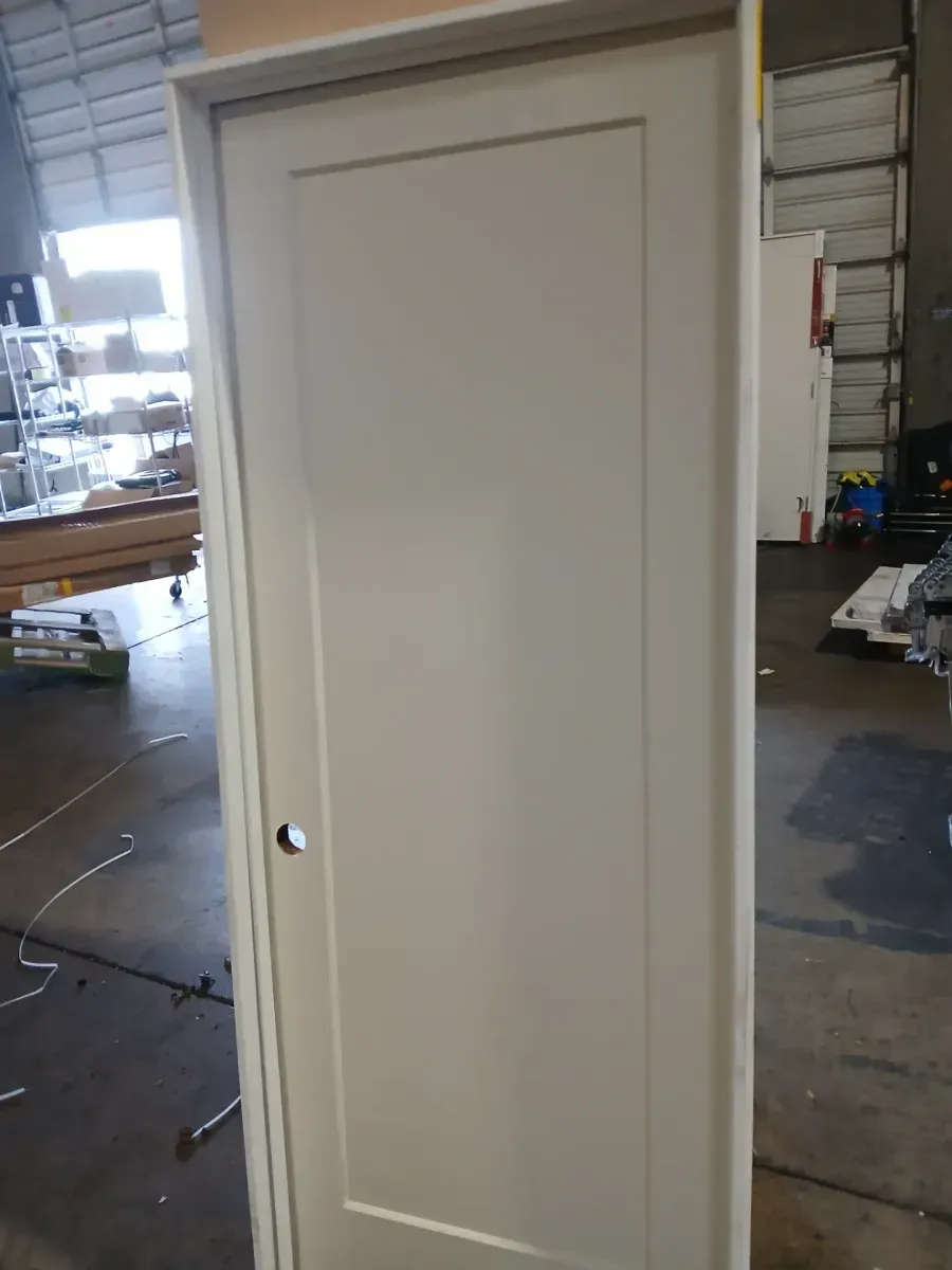 30 in. x 80 in. 1-Panel Shaker Right-Hand Primed White Solid Core Wood Single Prehung Interior Door w/ Bore Hole - image 3