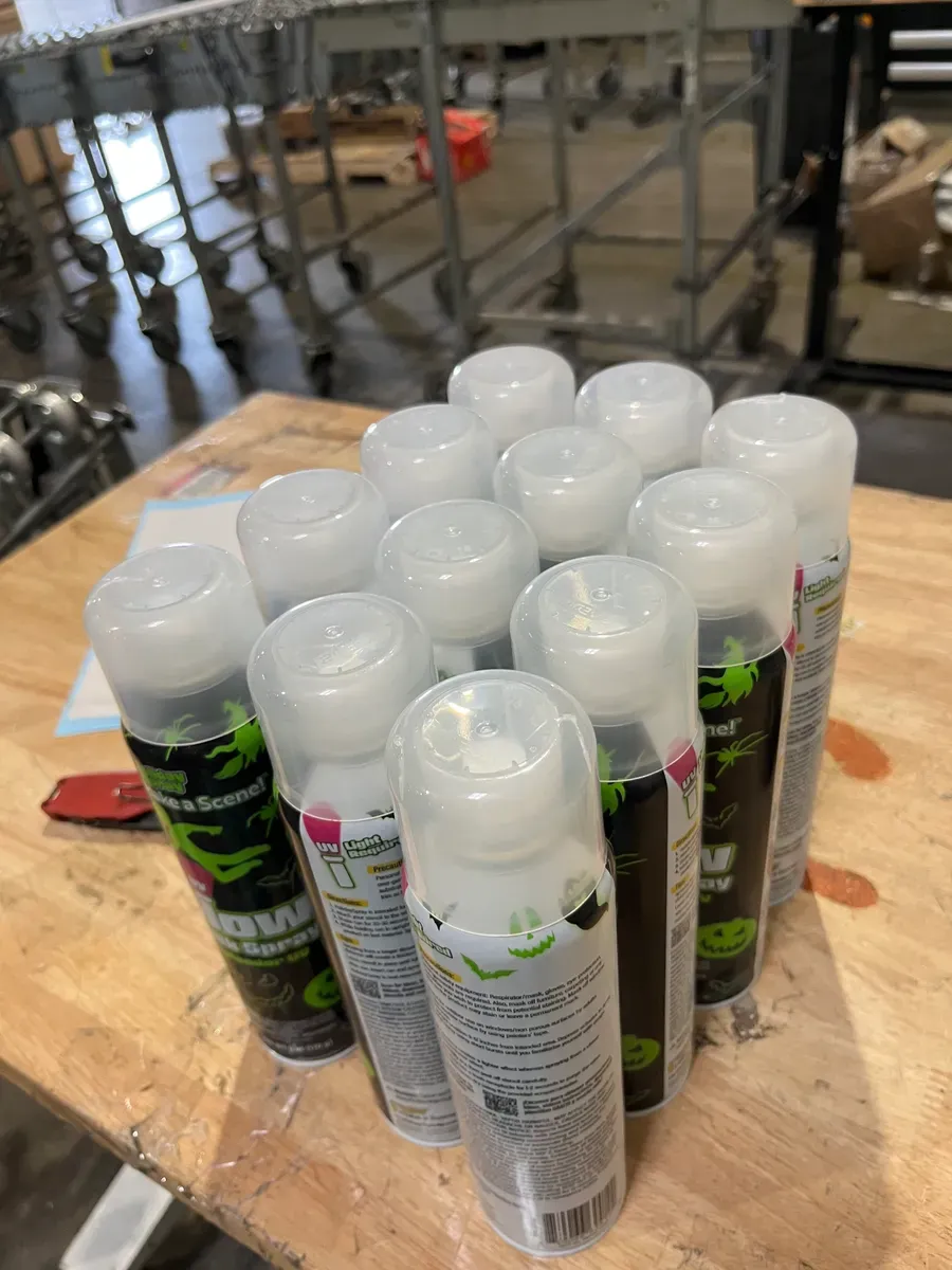 *** pack of 12***Glow-In-The-Dark Chalk Spray Window Decor - image 3