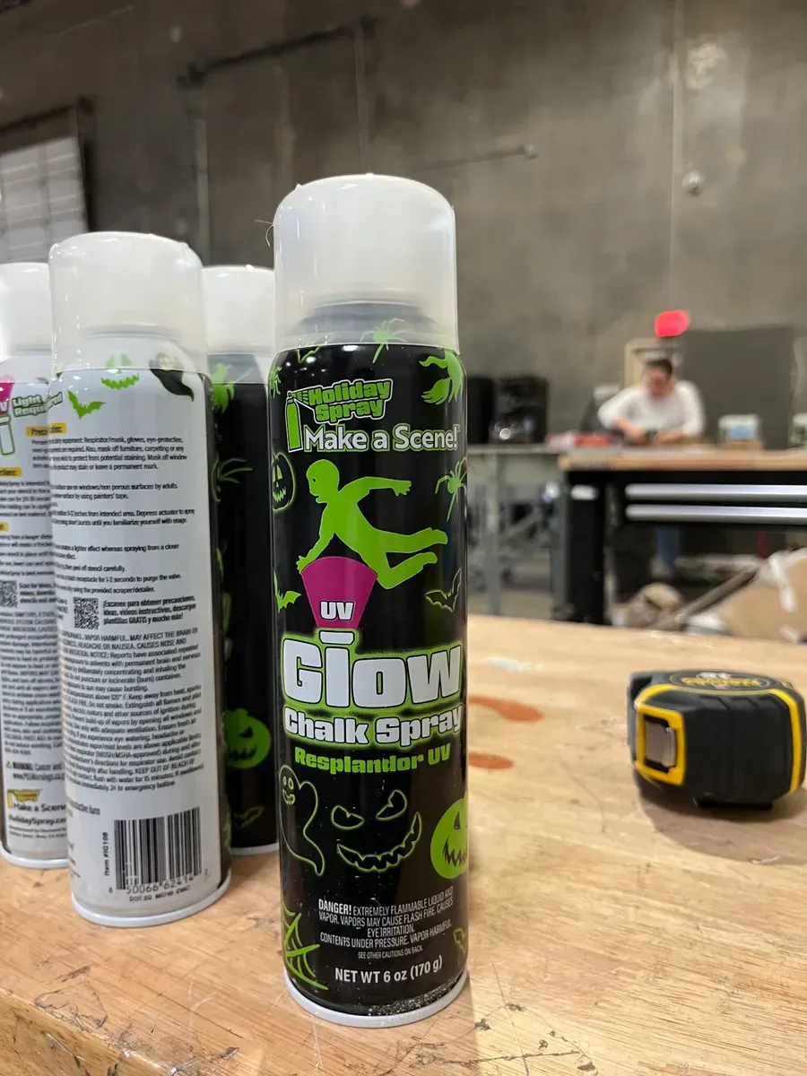*** pack of 12***Glow-In-The-Dark Chalk Spray Window Decor - image 3