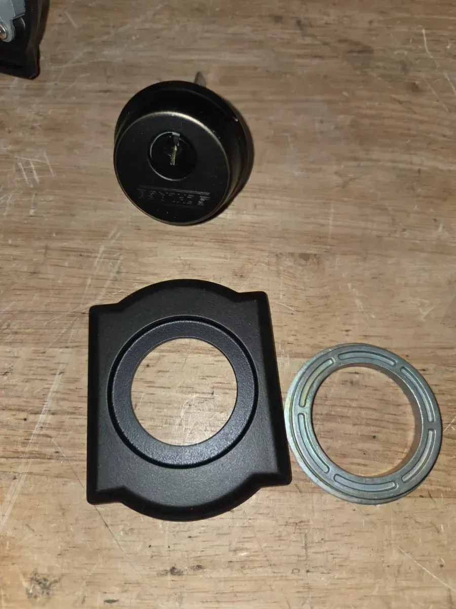 Camelot Aged Bronze Single Cylinder Door Handleset with Accent Door Handle - image 3