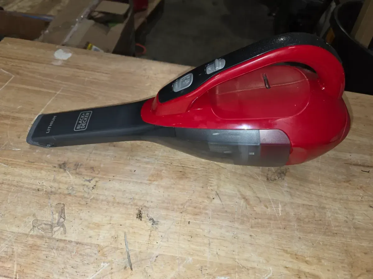 ***It doesn't come with the charger.***BLACK+DECKER dustbuster AdvancedClean Cordless Hand Vacuum HLVA320J26 - image 3