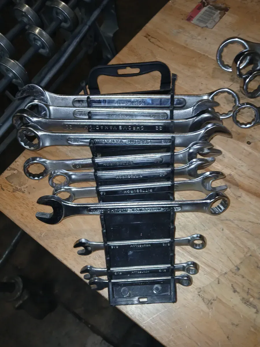 24-Piece SAE/Metric Combination Wrench Set - image 2