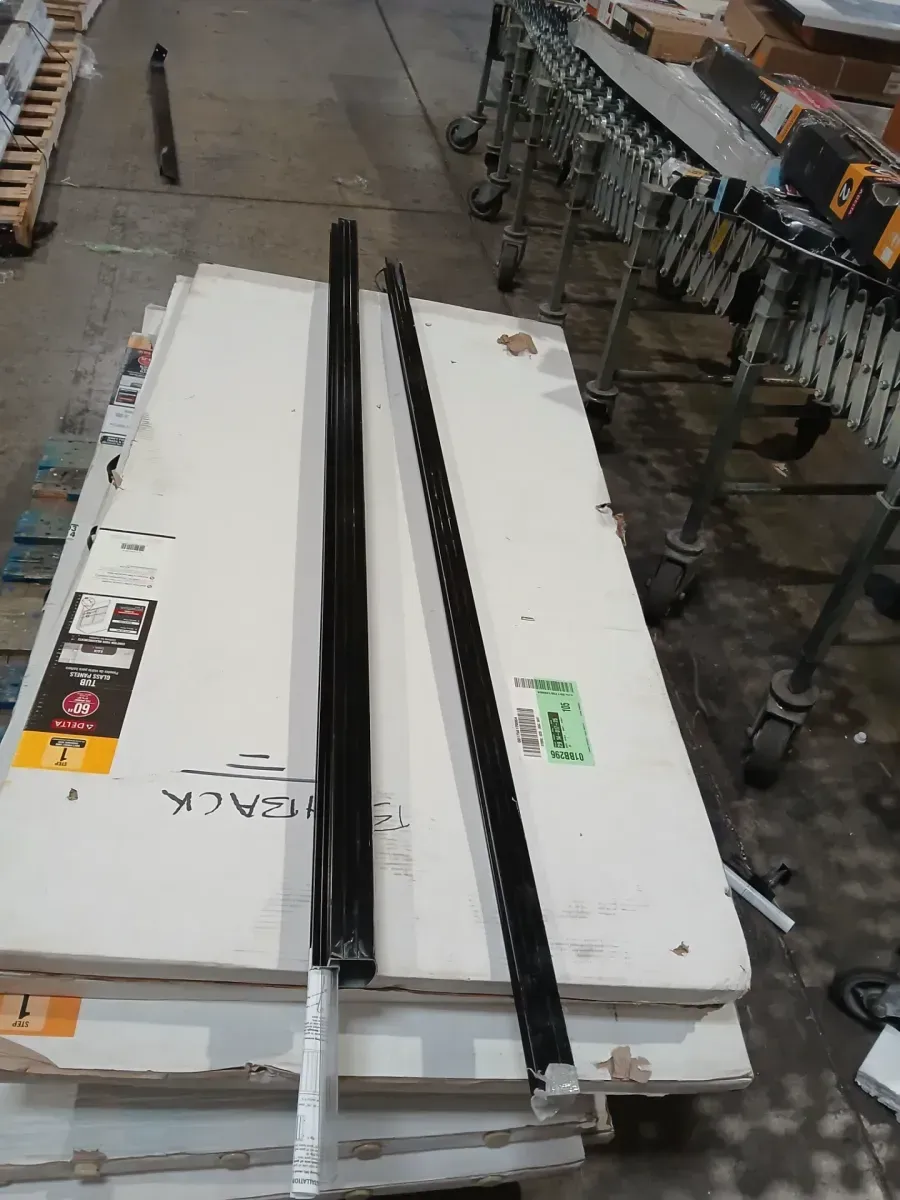 6 ft. Black Aluminum Deck Railing Hand and Base Rail for 42 in. High System - image 2