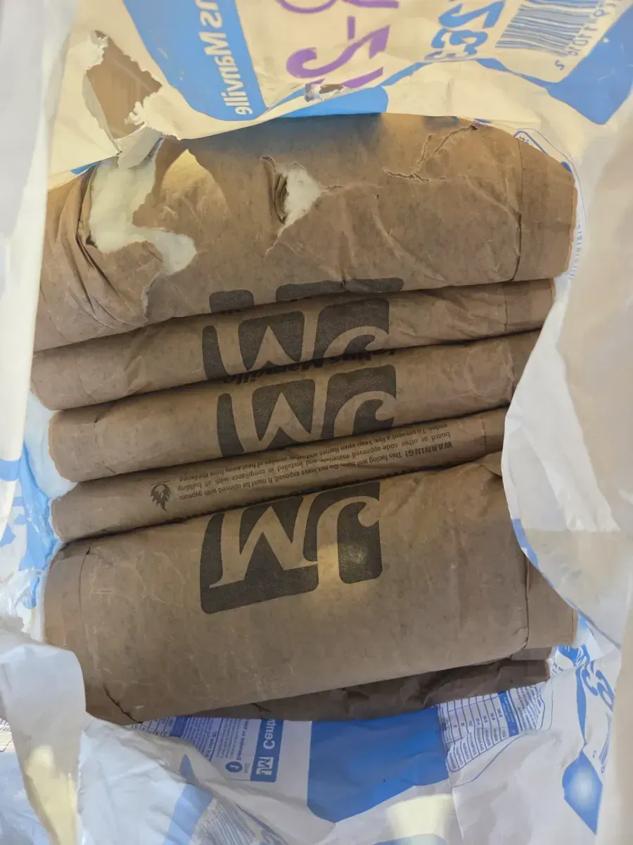 **pack of 7**R-21 Faced Fiberglass Insulation Batt 15 in. x 93 in. (1 Bag) - image 4