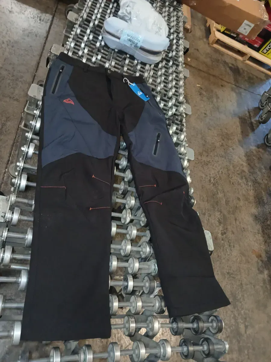 *** Size 32 *** Men's Insulated Water Resistant Warm Fleece Lined Ski Pants - image 2
