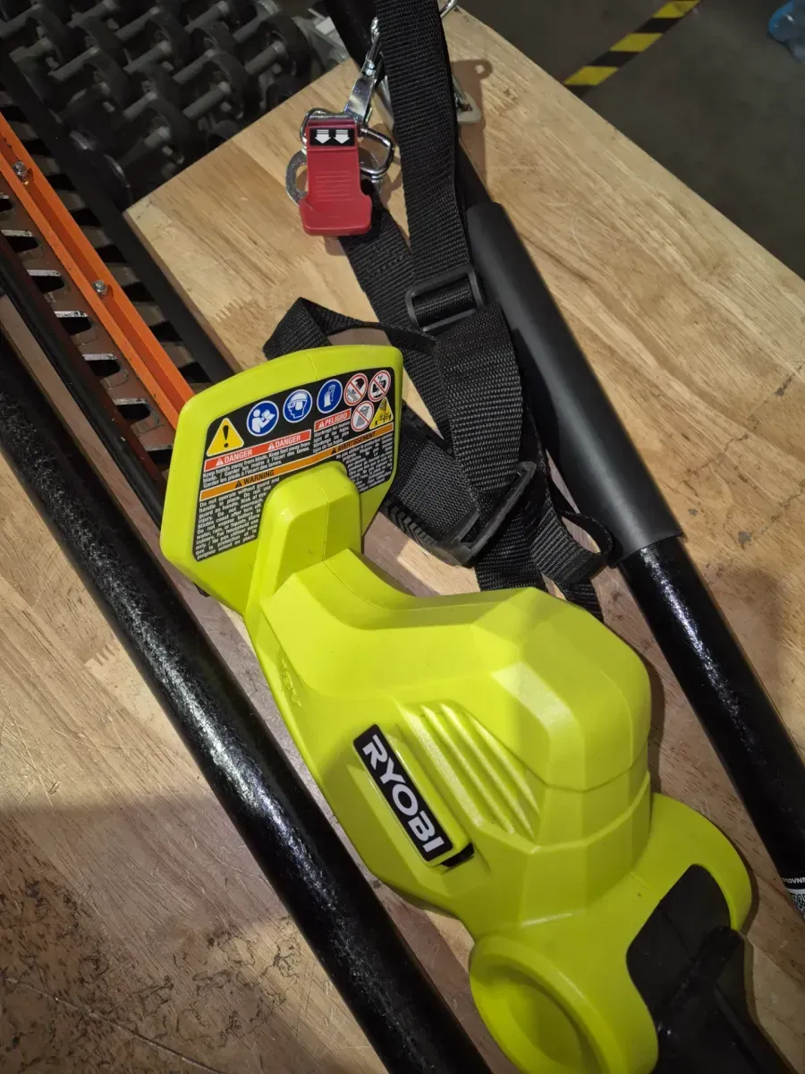 *** It is missing the battery and charger.*** ONE+ 18V 18in. Cordless Battery Pole Hedge Trimmer (Tool Only) - image 6