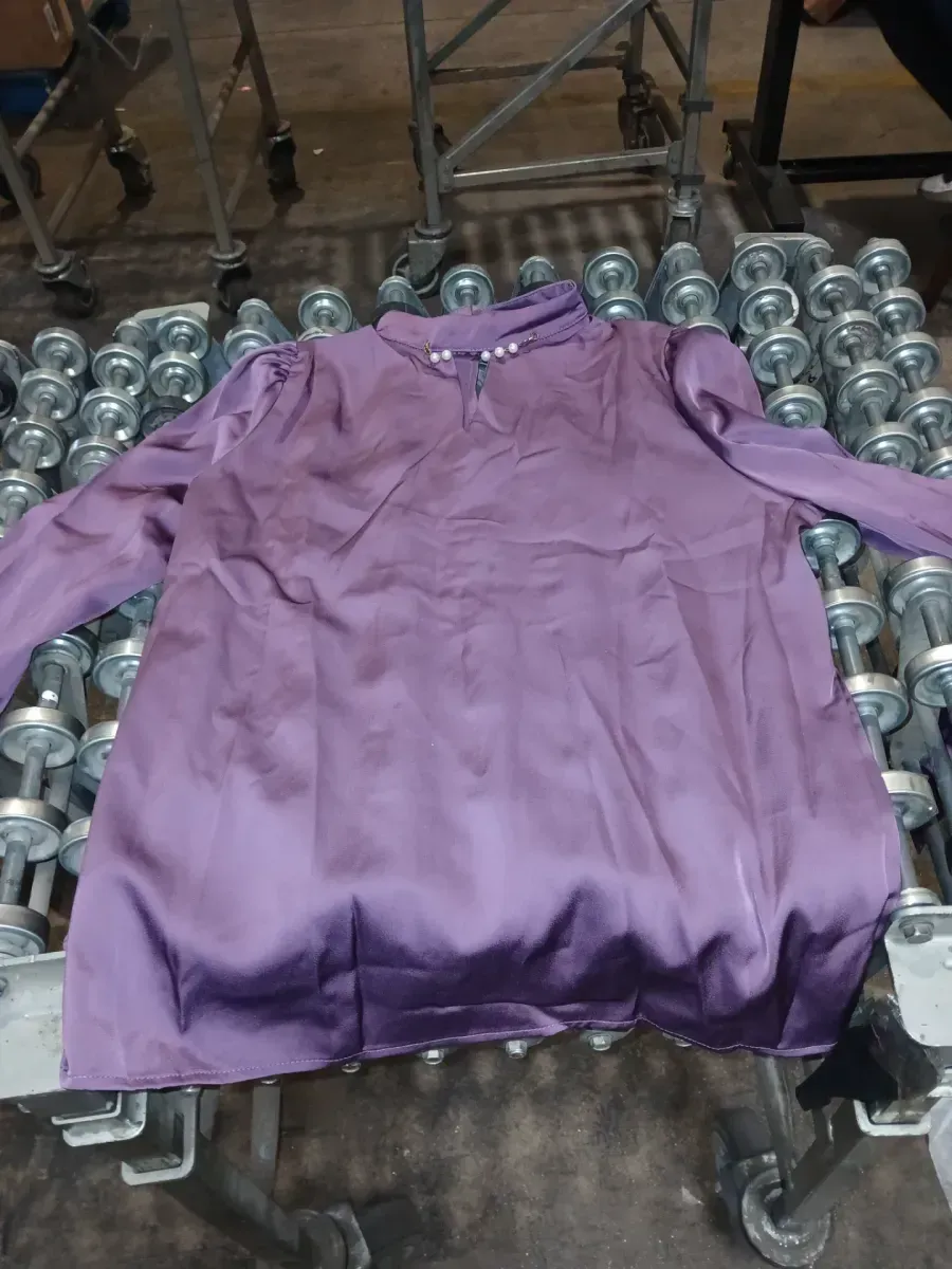  *** Size Medium *** Women's Casual Long-Sleeve Solid-Color Blouse with a Simple, Openwork Design - image 3