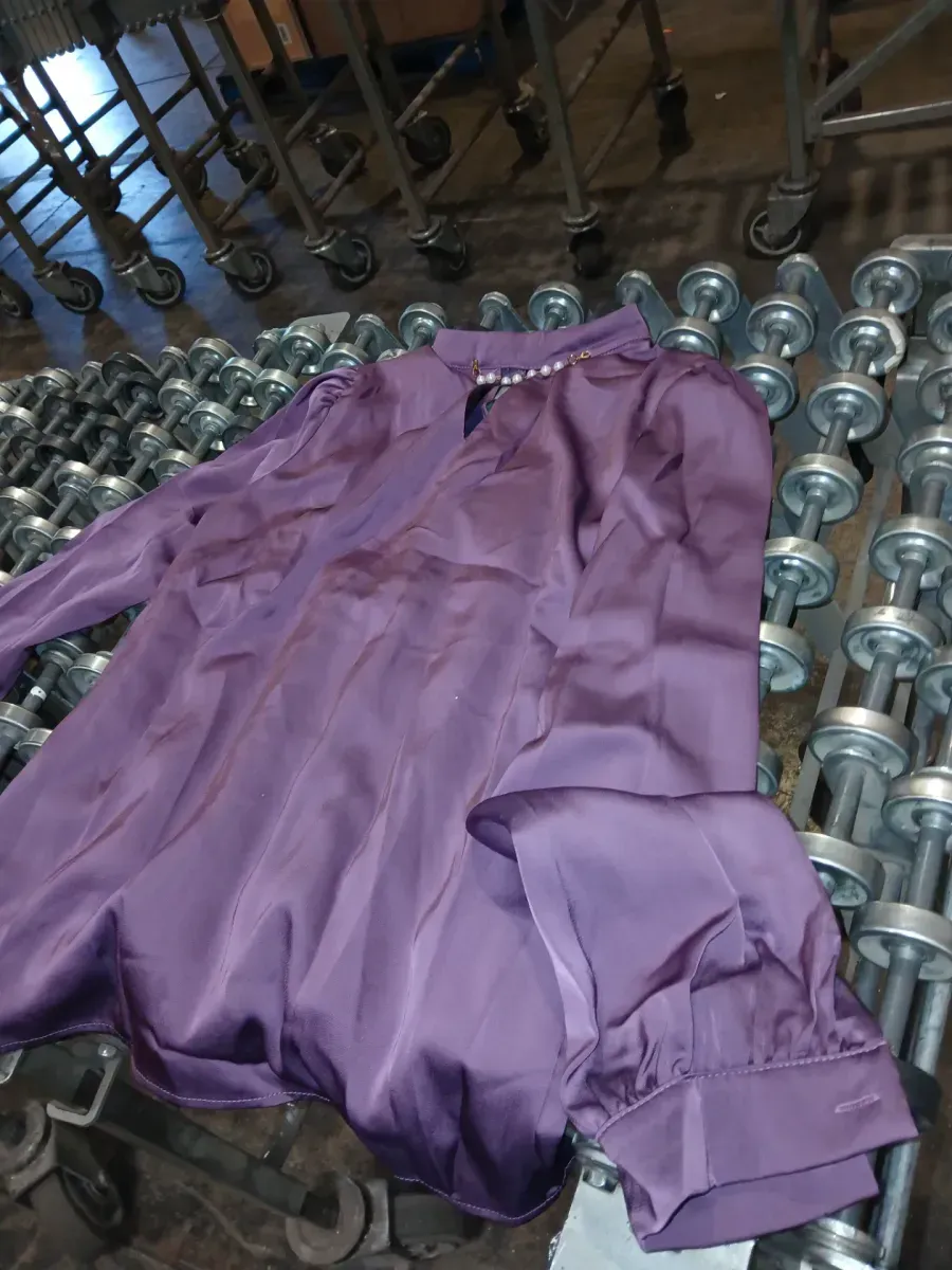  *** Size Medium *** Women's Casual Long-Sleeve Solid-Color Blouse with a Simple, Openwork Design - image 4