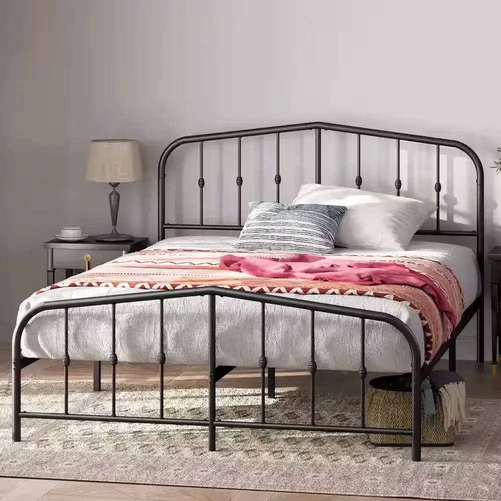 Clara Black Metal Frame Queen Platform Bed Frame - image 1